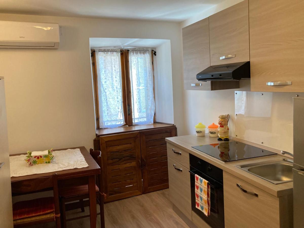 Da Bina Apartment เนมี ภายนอก รูปภาพ